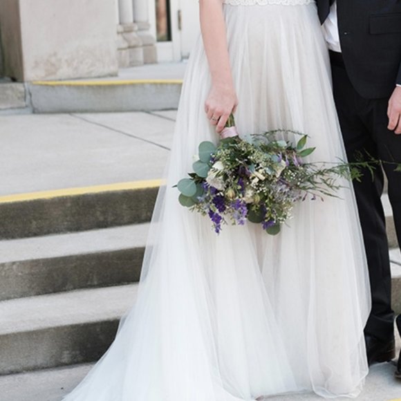 Lace Topped Wedding Dress - Picture 3 of 7